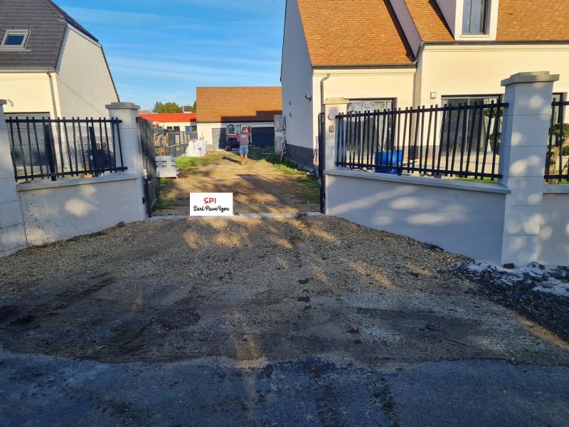 terrassement d'une entrée de maison